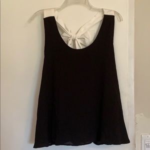 Black tank top with bow